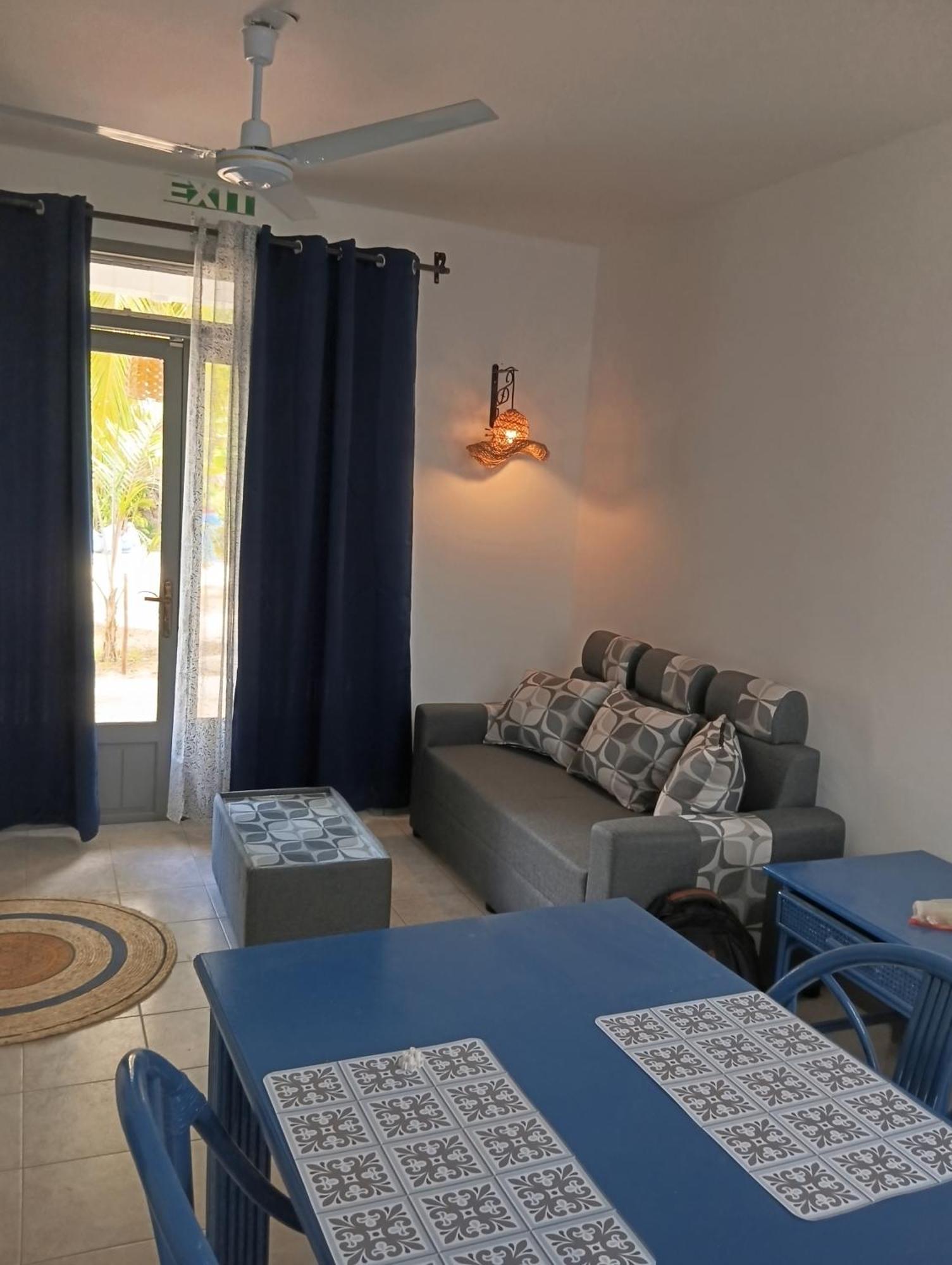 Exotica Sense Aparthotel Flic en Flac Luaran gambar