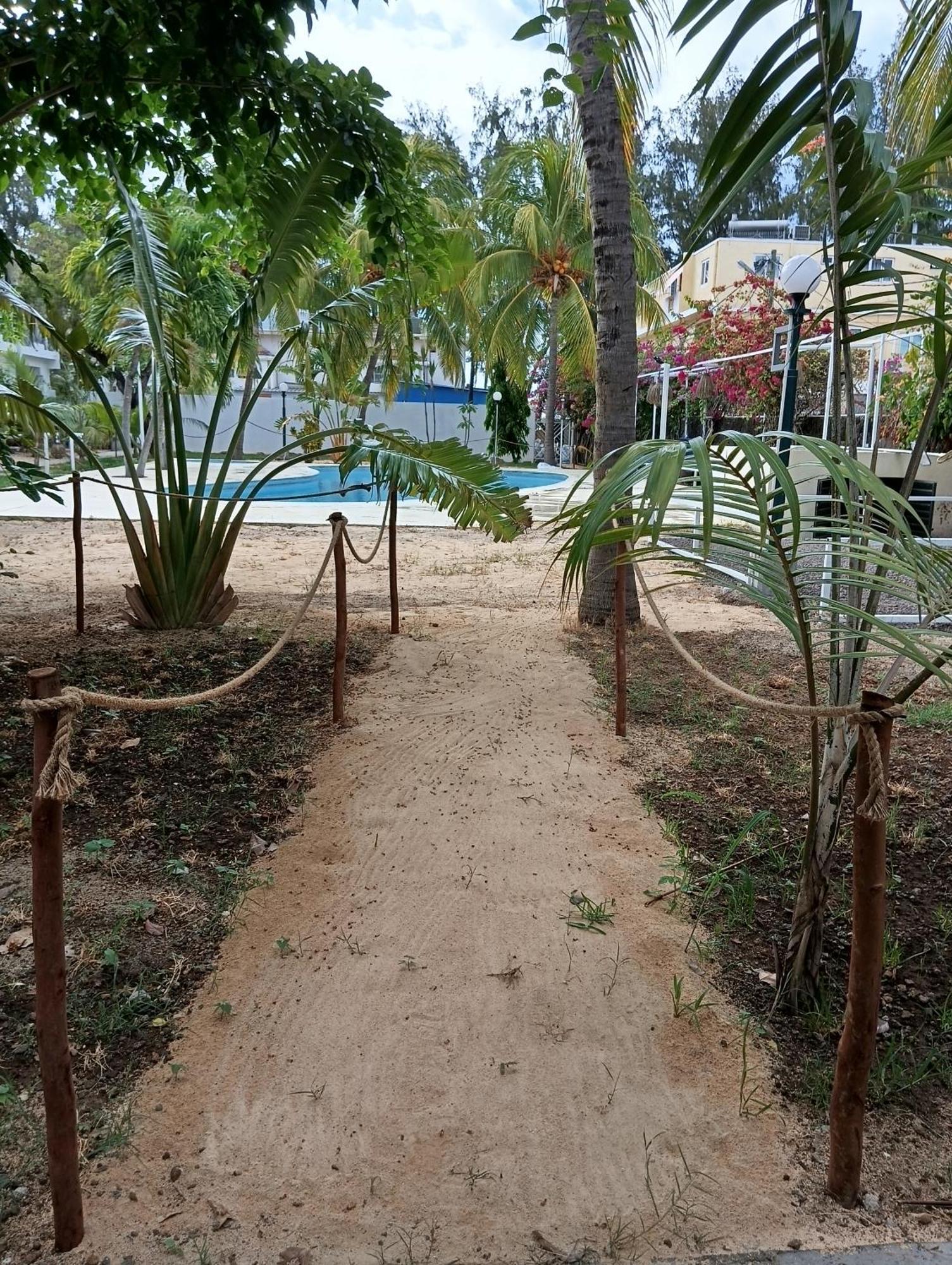 Exotica Sense Aparthotel Flic en Flac Luaran gambar