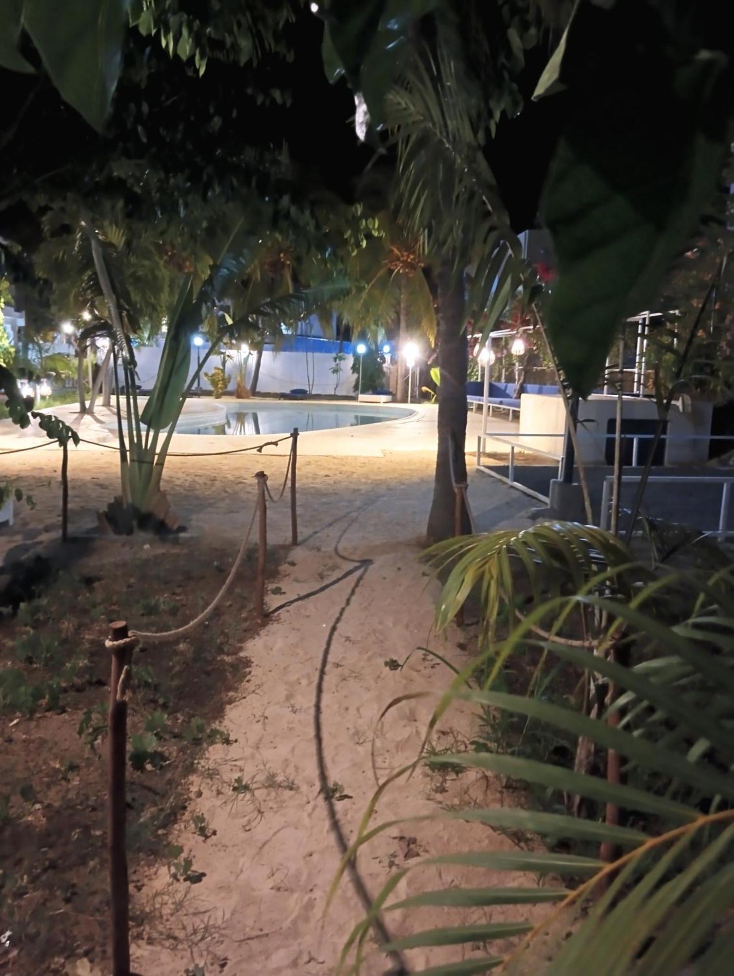 Exotica Sense Aparthotel Flic en Flac Luaran gambar
